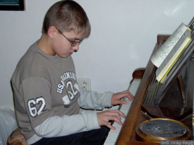 klavir_003.jpg